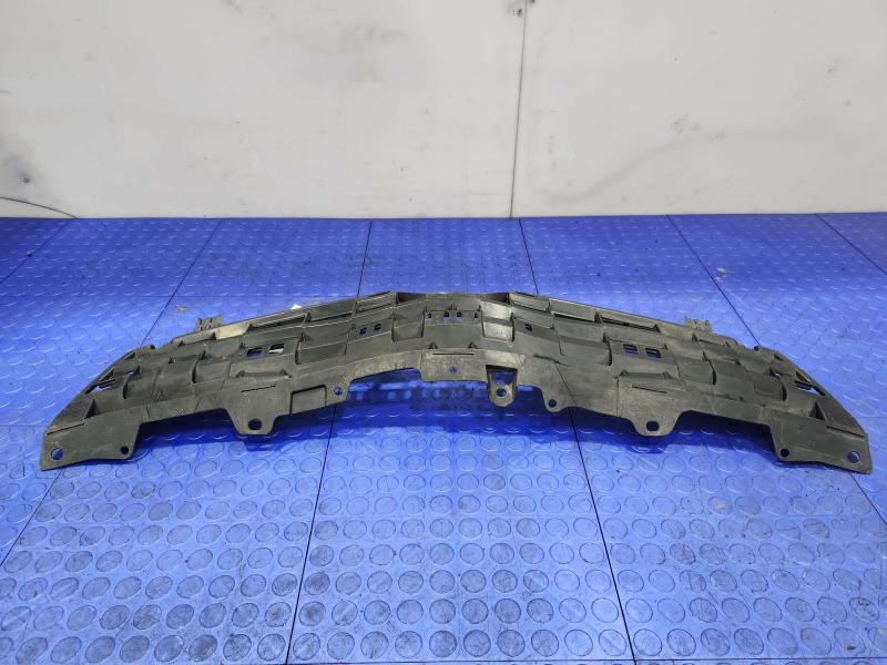 2012 Toyota Prius Grille