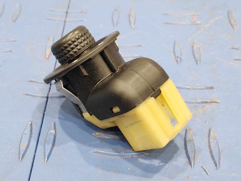 2012 Jeep Compass Door Switch Front