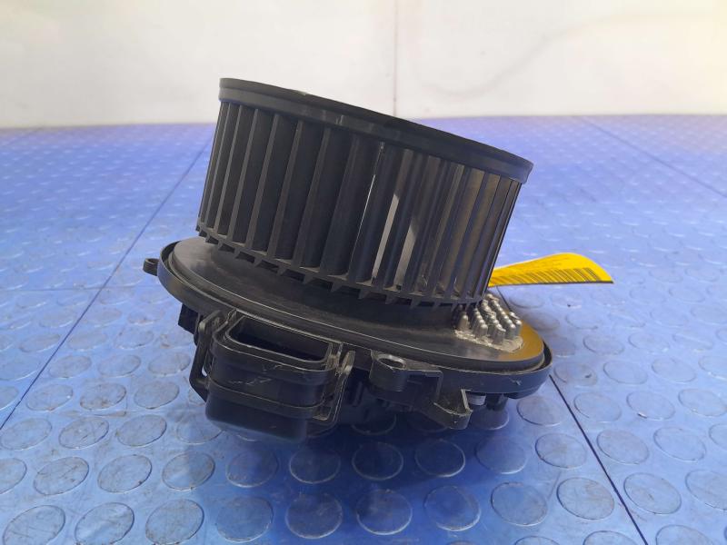 2015 BMW 328i Blower Motor