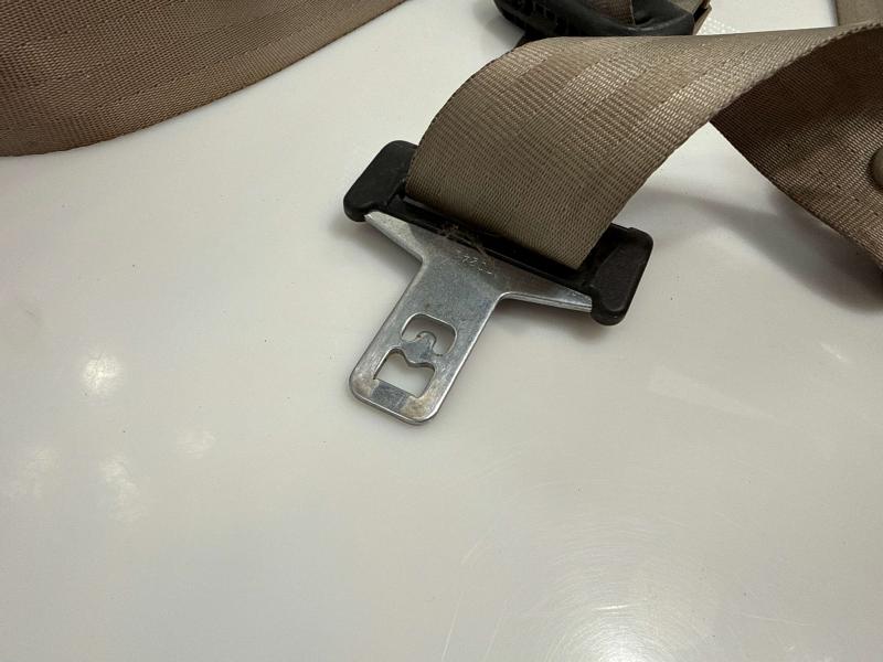 1999 Ford F-250 Super Duty Rear Seat Belt
