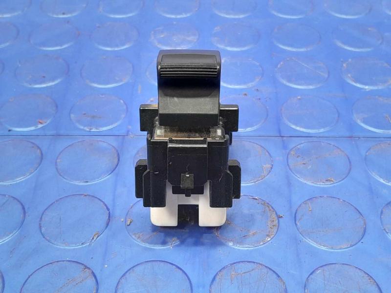 2014 Toyota RAV4 Door Switch Front