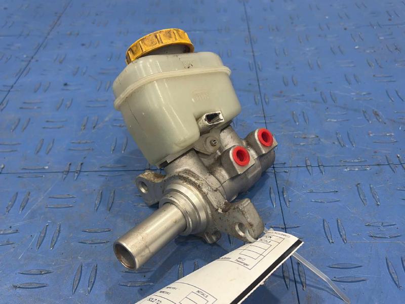 2010 Subaru Legacy Master Cylinder