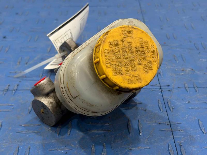 2010 Subaru Legacy Master Cylinder
