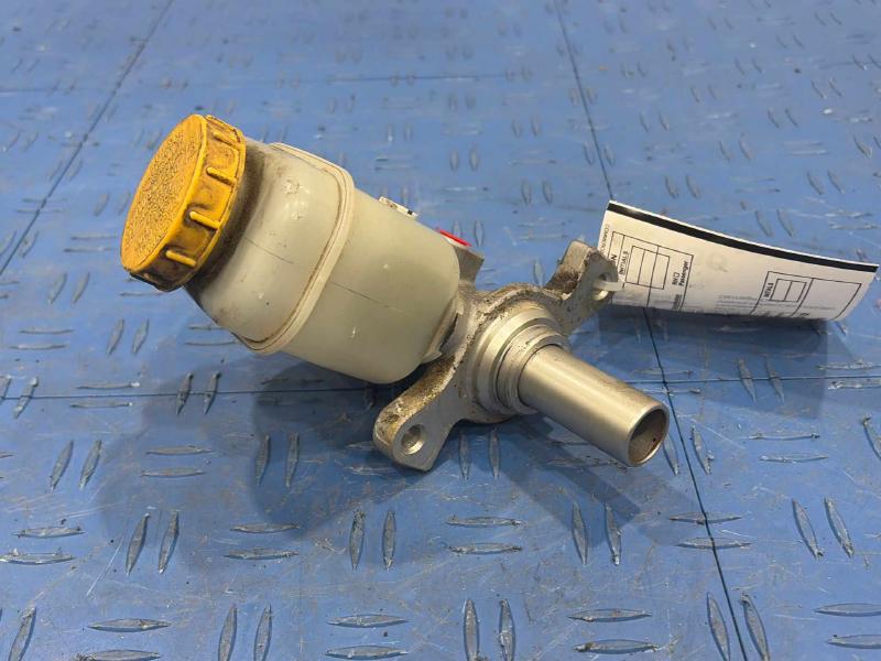 2010 Subaru Legacy Master Cylinder