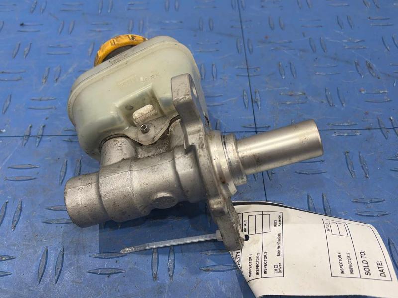 2010 Subaru Legacy Master Cylinder