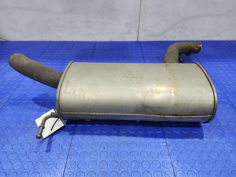 2012-2018 Volkswagen Passat 3.6L Center Intermediate Exhaust Muffler OEM 561253409B