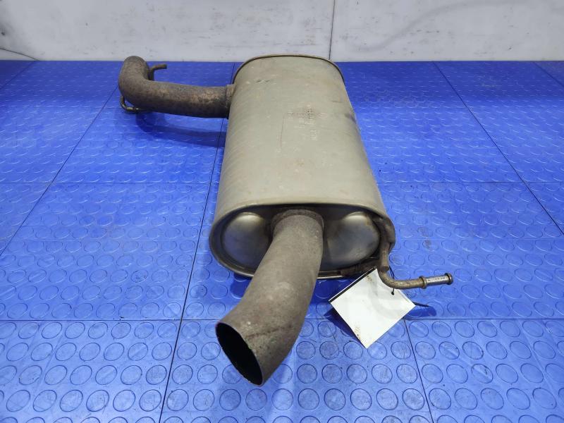 2012-2018 Volkswagen Passat 3.6L Center Intermediate Exhaust Muffler OEM 561253409B