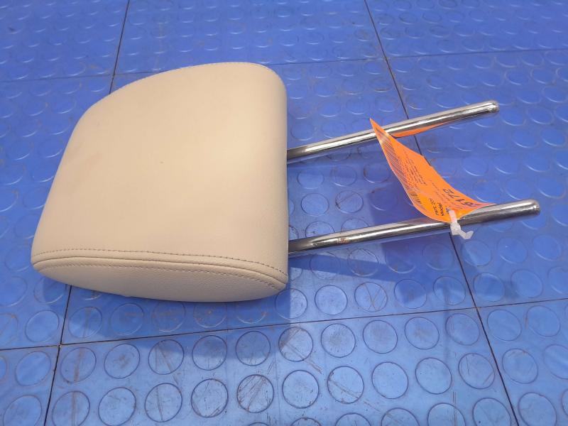 2017 GMC Acadia Headrest