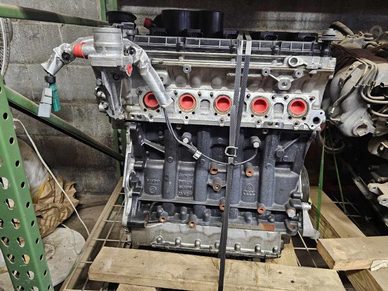 2013 Volkswagen Beetle Engine Assembly/Motor