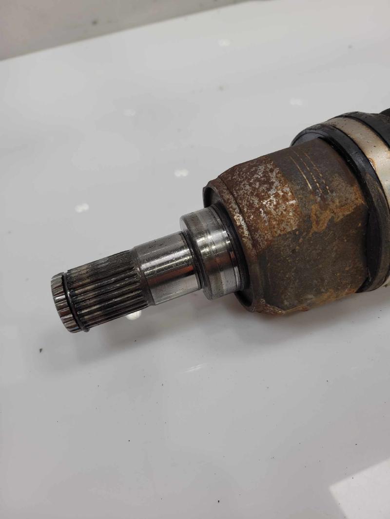 2013 Hyundai Veloster Axle Shaft