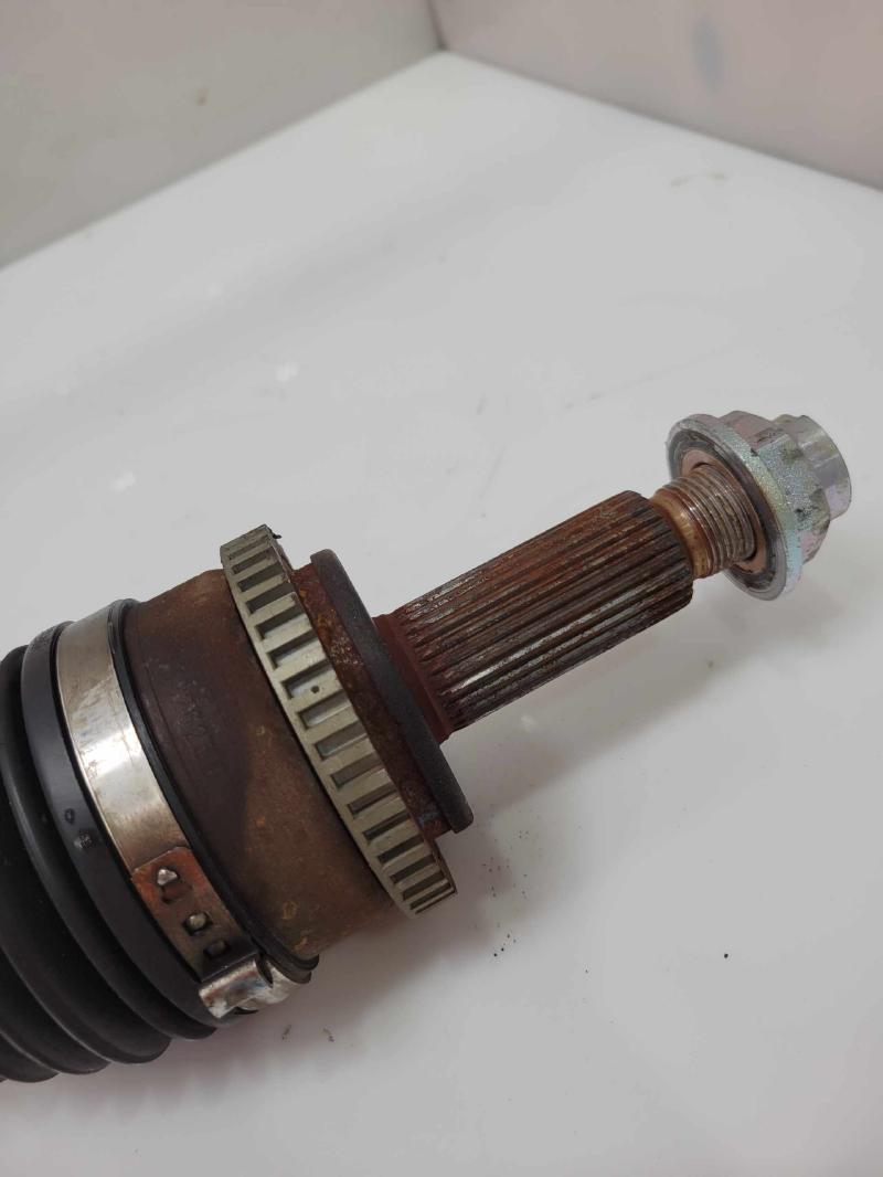 2013 Hyundai Veloster Axle Shaft