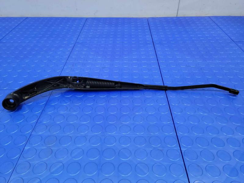 2016 Chevrolet Malibu Wiper Arm