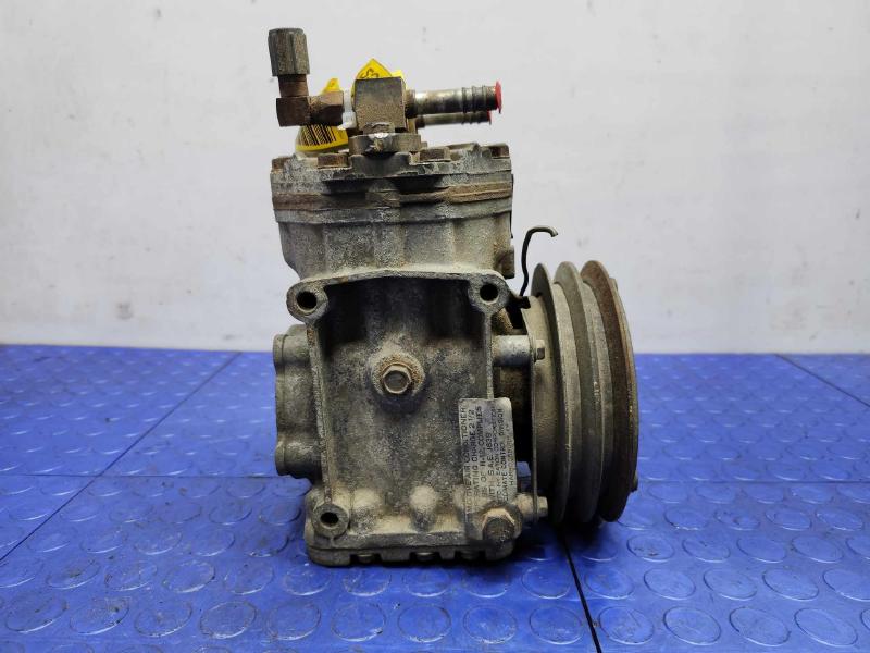 1982 Ford Econoline E-350 A/C Air Compressor