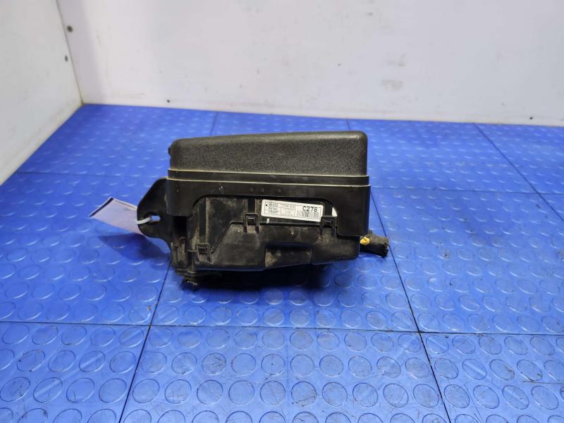 2016 Kia Sedona Engine Fuse Box