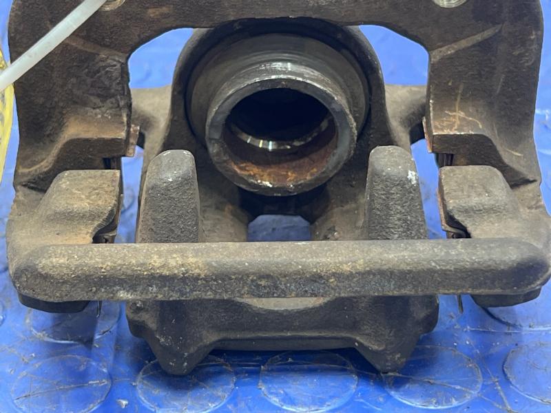 2007-2008 Honda CR-V Rear Brake Caliper Assembly Left Driver Side OEM 43019SWAA10,LH