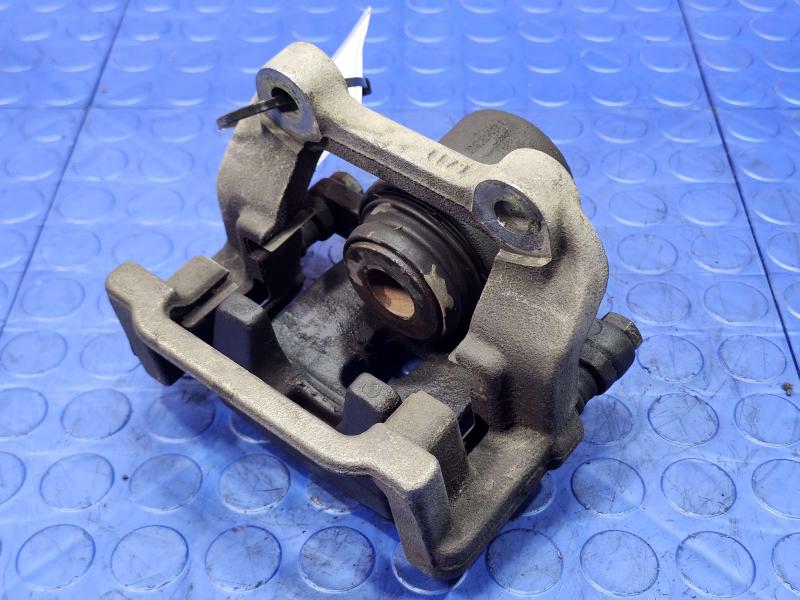 2014 Chrysler 300 Caliper