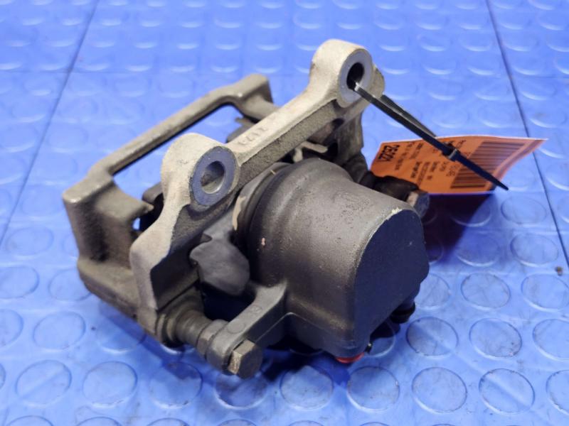 2014 Chrysler 300 Caliper