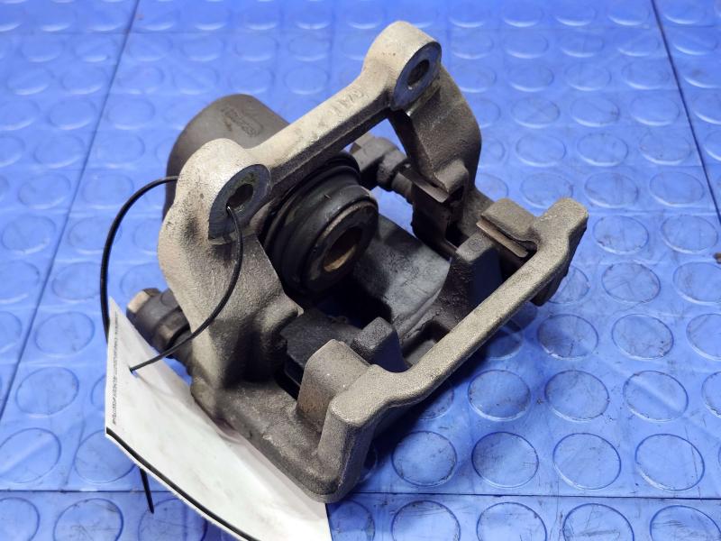2014 Chrysler 300 Caliper