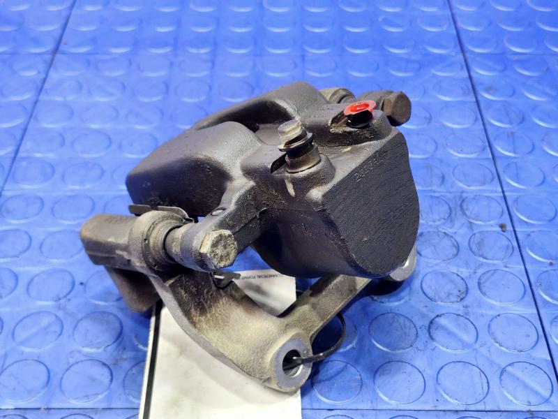 2014 Chrysler 300 Caliper
