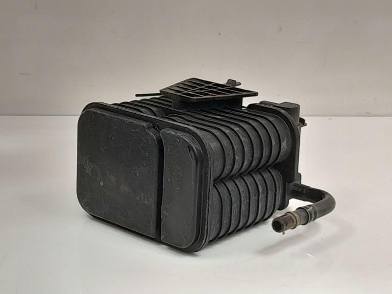 2017 Buick Lacrosse Chevy Malibu Fuel Vapor Charcoal Canister OEM 23108015