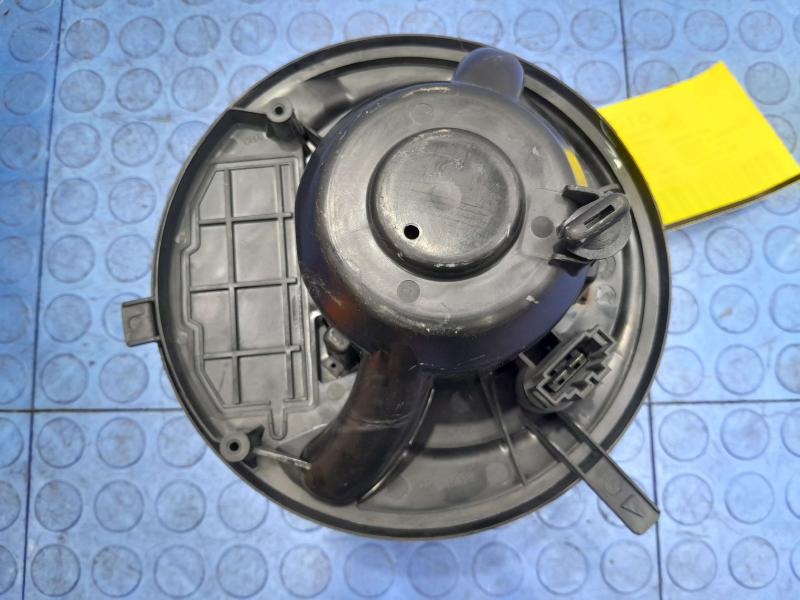 2012-2019 Volkswagen Beetle Climatic Heater AC Blower Motor Assembly OEM 5C1819015C