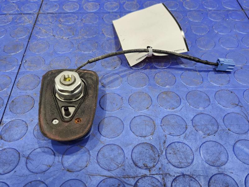 2011 Toyota Corolla Antenna