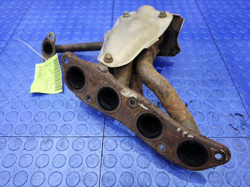 2014 Toyota Prius Exhaust Manifold
