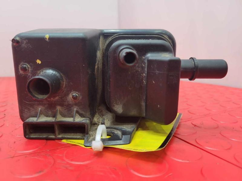 2006 Chevrolet Impala Evaporator Canister