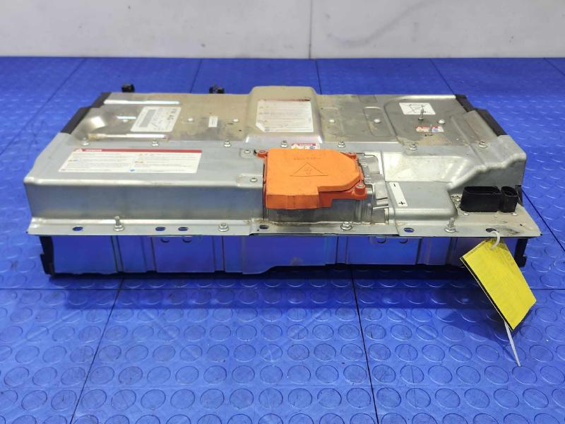 2013-2016 Volkswagen Jetta Hybrid Drive Motor Battery Pack Assembly OEM 5C6915590D