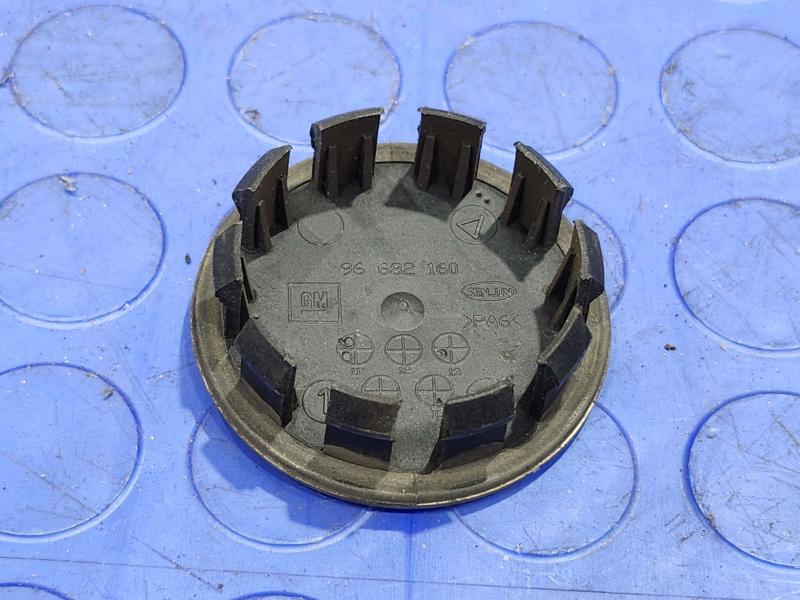 2014 Chevrolet Spark Center Cap