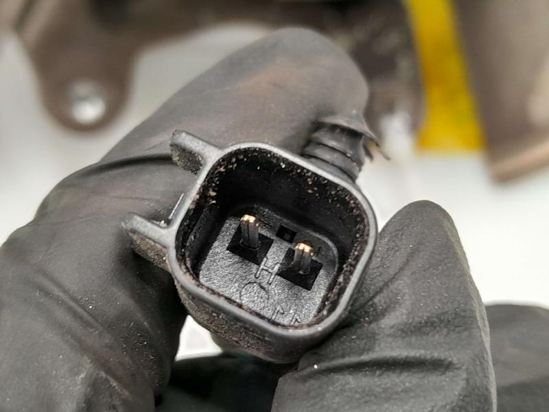 2013 Tesla Model S Rear Knuckle/Stub Axle