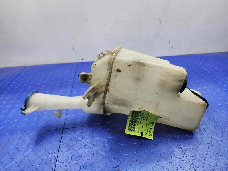 2014-2016 Kia Forte Sedan Windshield Washer Fluid Reservoir Assembly OEM 98610A7010