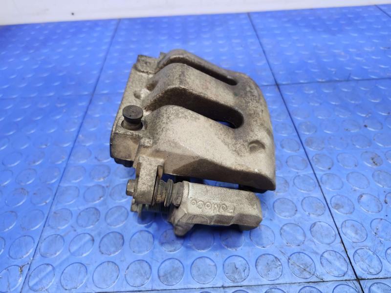 2014 Ford Mustang Caliper