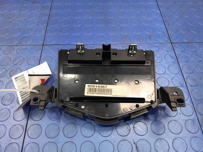2014 Chevrolet Cruze Audio & Visual Equip.(Radio)