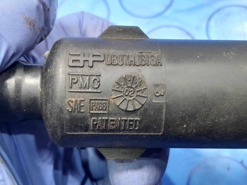 1997-2006 Jeep Wranger TJ Slave Cylinder Assembly Genuine OEM Part 52107652AD