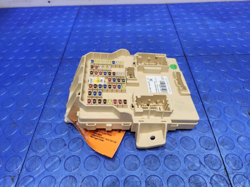 2016 Kia Sedona Cabin Fuse Box