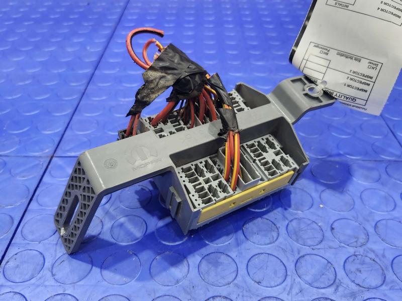 2020 Jeep Renegade Cabin Fuse Box