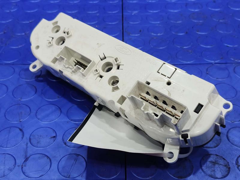 2016 Ford Transit 150 Heater A/C Control
