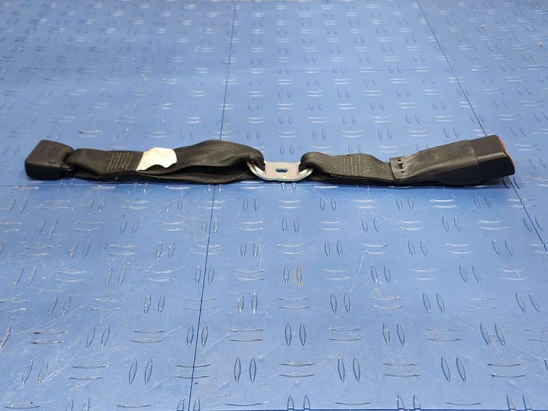 2013 Toyota Yaris Rear Seat Belt