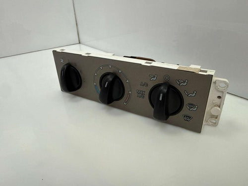 2001 Ford Explorer Heater A/C Control