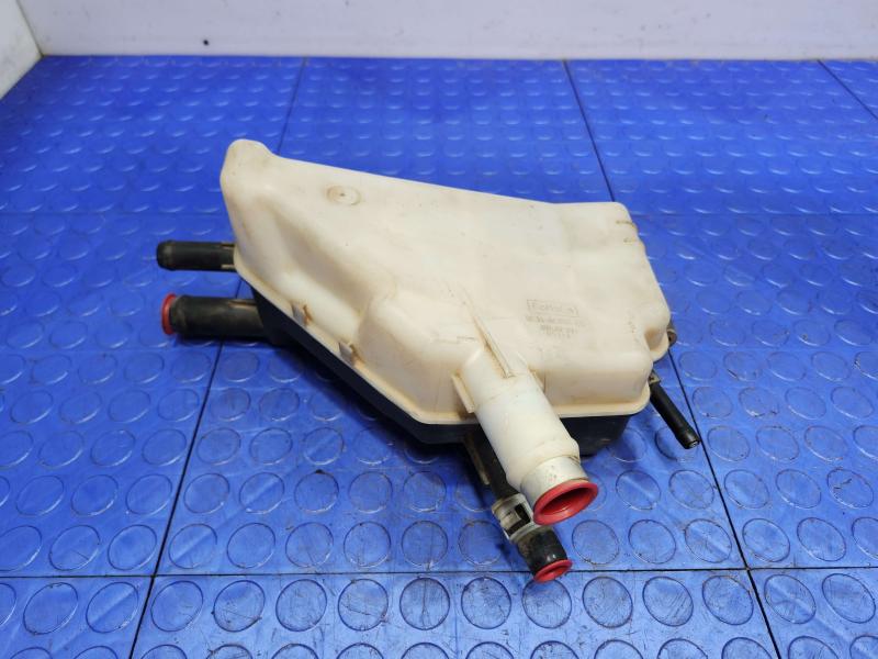 2012 Ford F-250 Super Duty Coolant Recovery Bottle