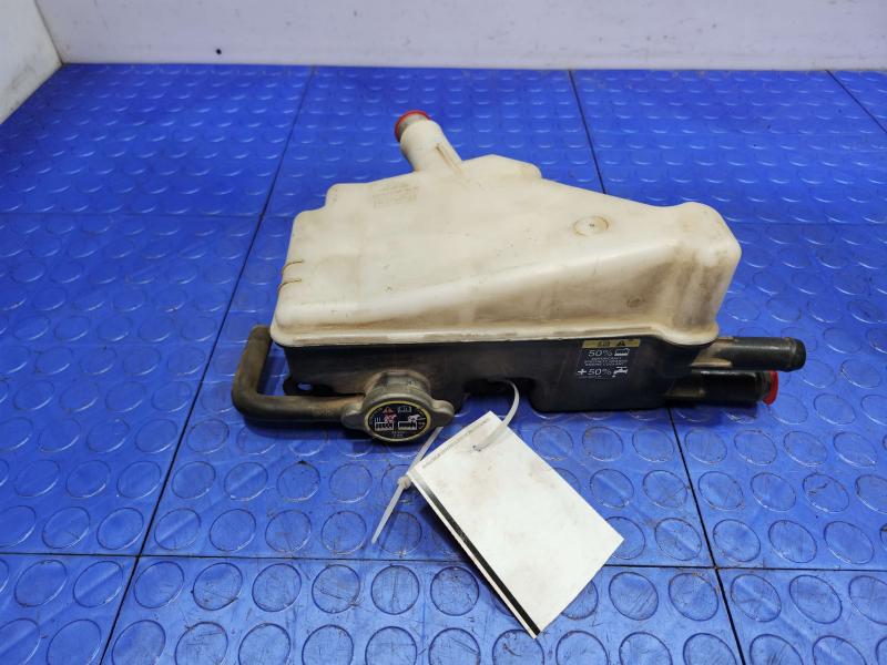 2012 Ford F-250 Super Duty Coolant Recovery Bottle