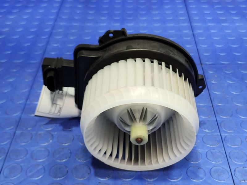 2015 Honda Fit Blower Motor