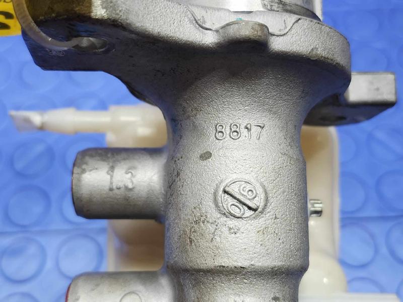 2013-2014 Cadillac ATS Brake Master Cylinder Assembly Genuine OEM 22909761