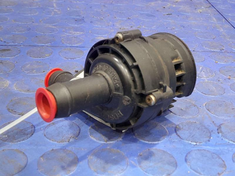 2008 Ford F-250 Super Duty Coolant Pump