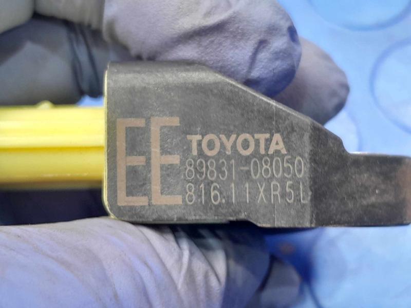 2015-2019 Toyota Sienna Crash Impact Sensor Genuine OEM Part 89831-08050