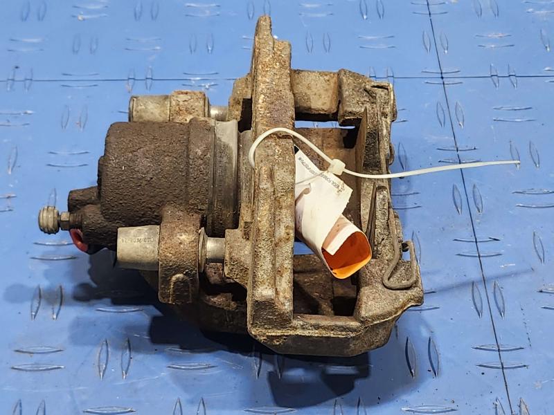 2012 Ford Focus Caliper