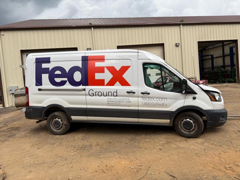 2002 Ford Econoline E-350 Wheel