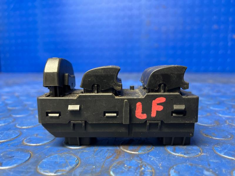 2008 Ford Expedition Door Switch Front
