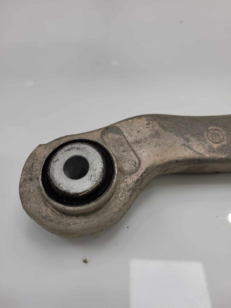 2014 Chrysler 300 Upper Control Arm Rear